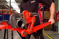 Эксплуатация сложнорычажных трубных ключей Ridgid S-4A Эксплуатация сложнорычажных трубных ключей Ridgid S-4A