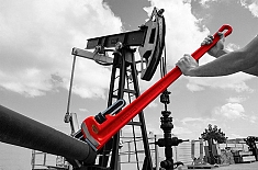 Использование прямого трубного ключа Ridgid Heavy Duty 60" Использование прямого трубного ключа Ridgid Heavy Duty 60"