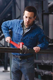 Использование прямых трубных ключей Ridgid Heavy Duty 60" Использование прямых трубных ключей Ridgid Heavy Duty 60"