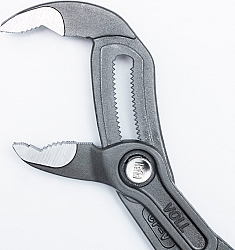 Механизм быстрой фиксации переставных клещей Voll Cobra 10 (250 мм), CrV Механизм быстрой фиксации переставных клещей Voll Cobra 10 (250 мм), CrV