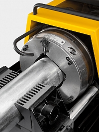 Нарезка трубной резьбы резьбонарезным станком Rems Unimat 77 Нарезка трубной резьбы резьбонарезным станком Rems Unimat 77