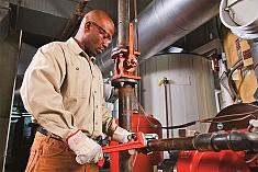 Применение ключей трубных прямых Ridgid Heavy Duty 60" Применение ключей трубных прямых Ridgid Heavy Duty 60"